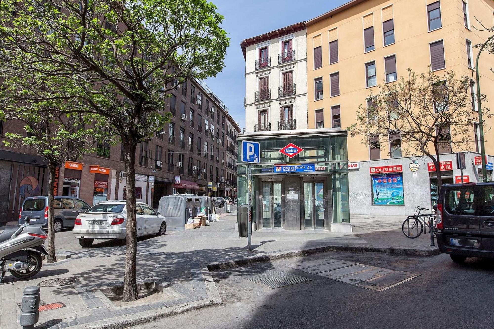 Apartamentos Day Madrid Plaza De Espana Centro Gran Via Sol Malasana Ngoại thất bức ảnh