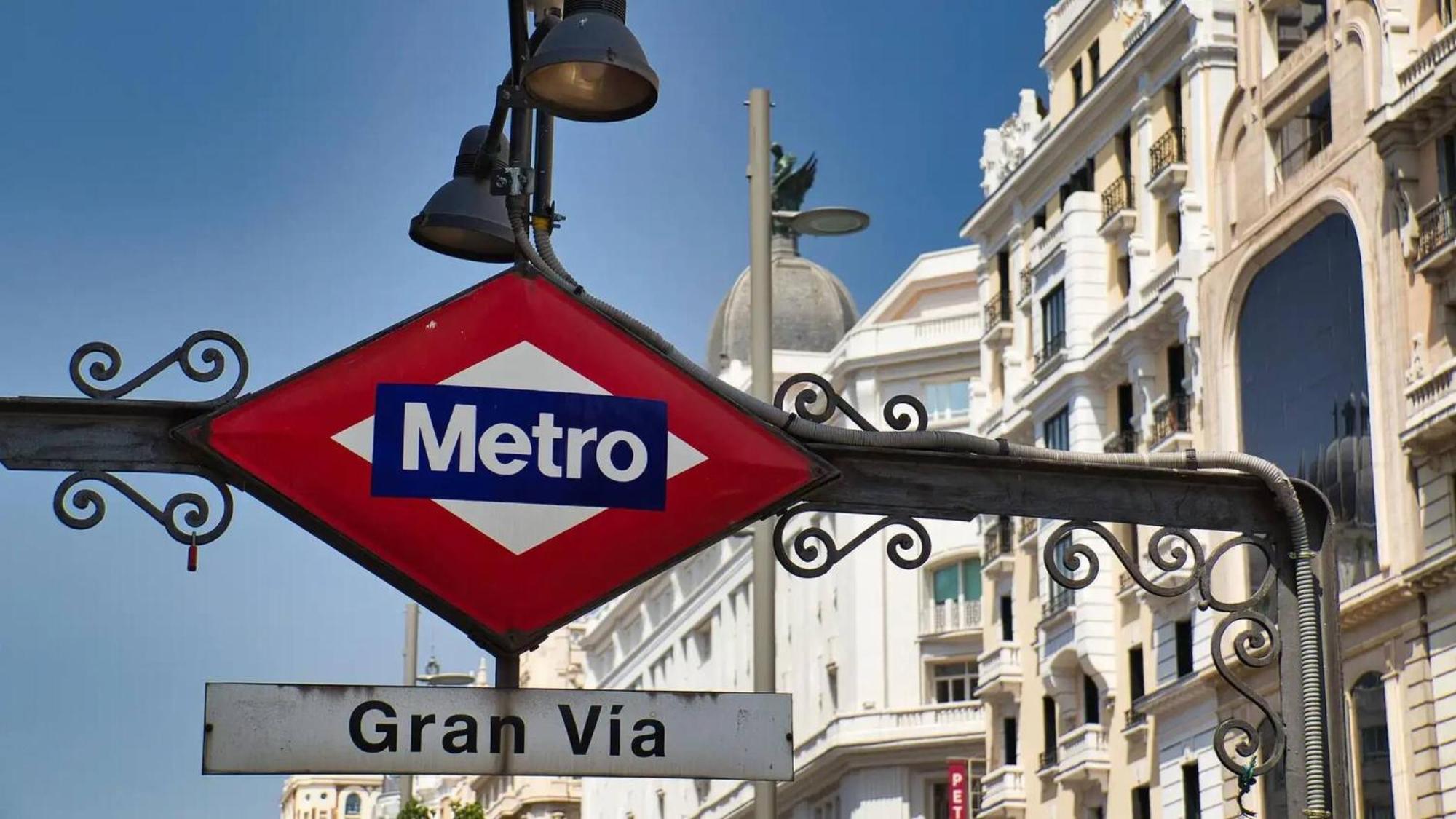 Apartamentos Day Madrid Plaza De Espana Centro Gran Via Sol Malasana Ngoại thất bức ảnh